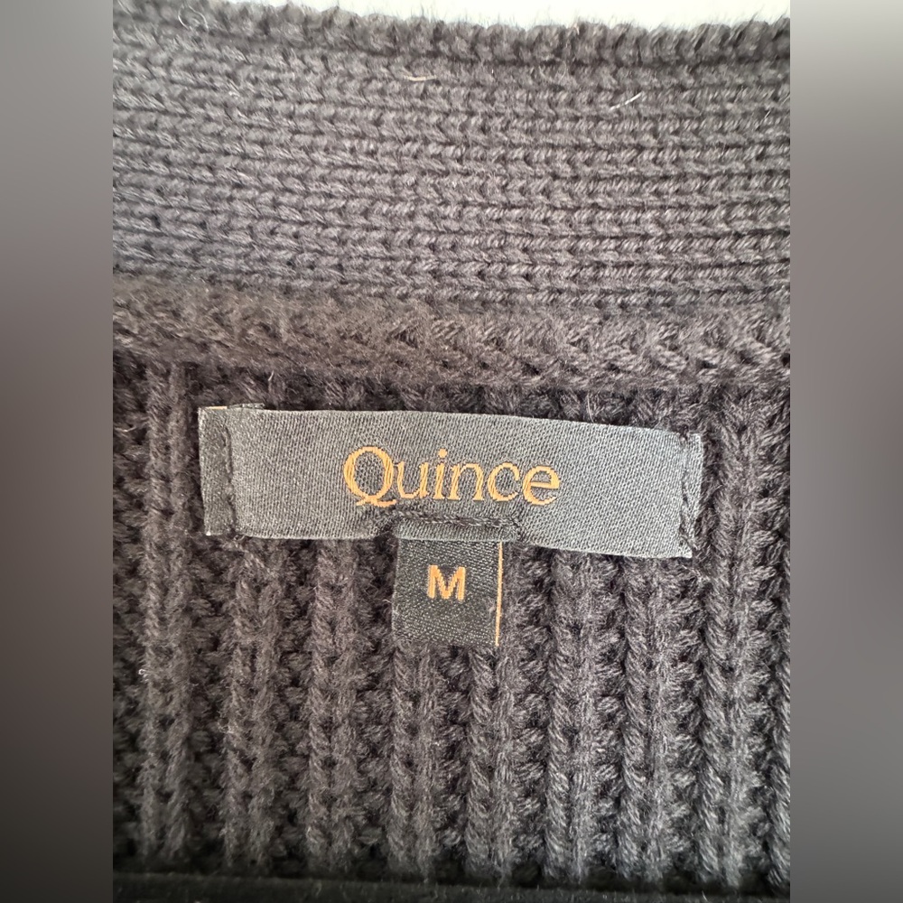 Like New Quince 100% Organic Cotton Oversized
Boyfriend Cardigan Black Medium - Picture 7 of 10